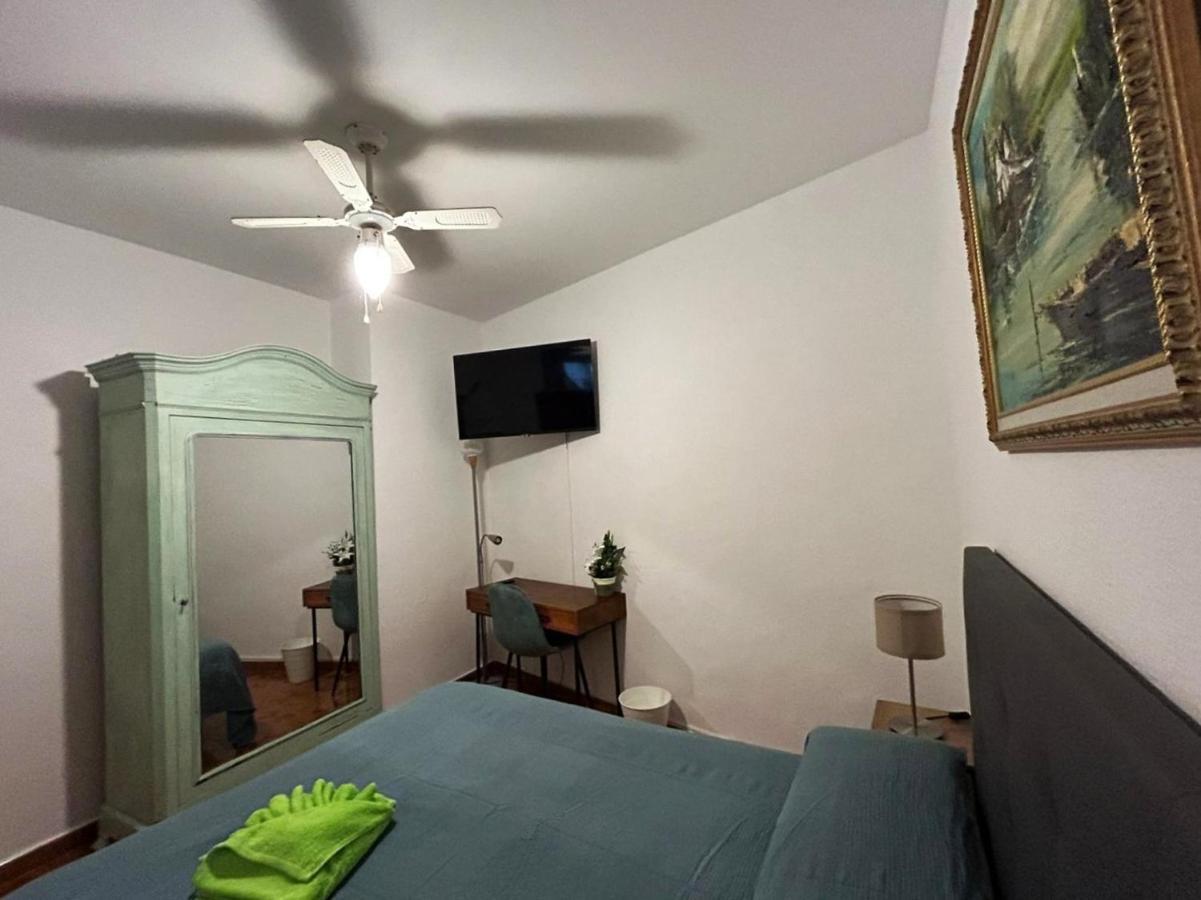 Habitaciones Figueroa Мадрид Екстериор снимка